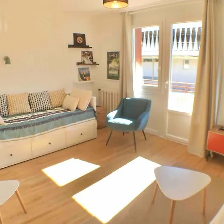 شقة Center 2 Steps From The Cozy And Renovated! *